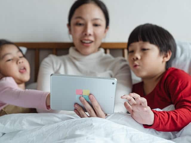 screen time health impacts and solutions